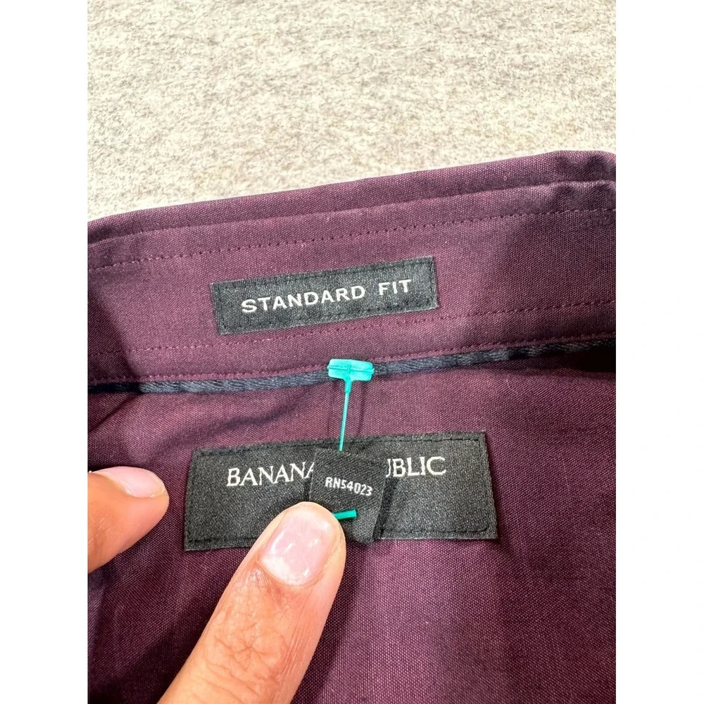 Banana Republic Dress Shirt Men Small Purple Cotton Non Iron Standard Fit Formal